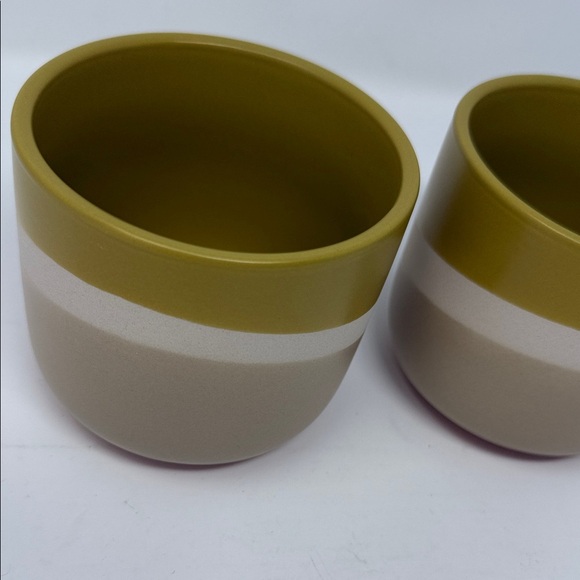 Olive and Beige Ceramic Planters/Bowls   4x4” Brand New  Set of 2-Home Decor - Picture 2 of 11